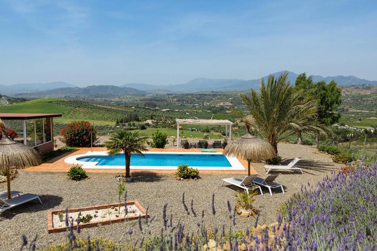 Finca Feliz Andaluz Alora 0*,